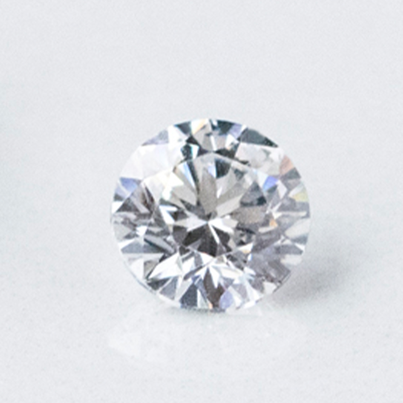 A round cut lab diamond